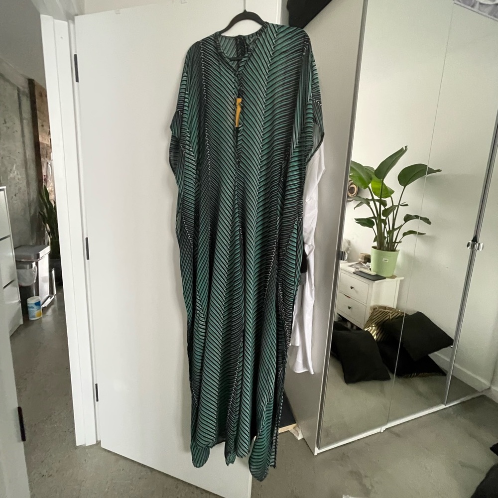 Coverup/Jumpsuit one sz fits most - Picture 5 of 10